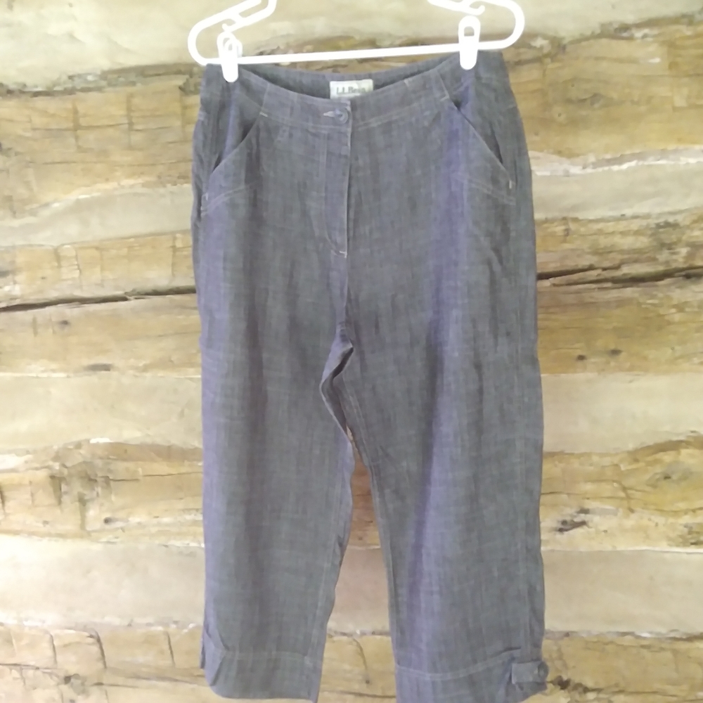 L.L. Bean Gray Capris
